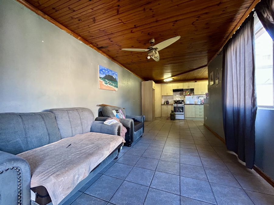 2 Bedroom Property for Sale in Fairfield Estate Western Cape